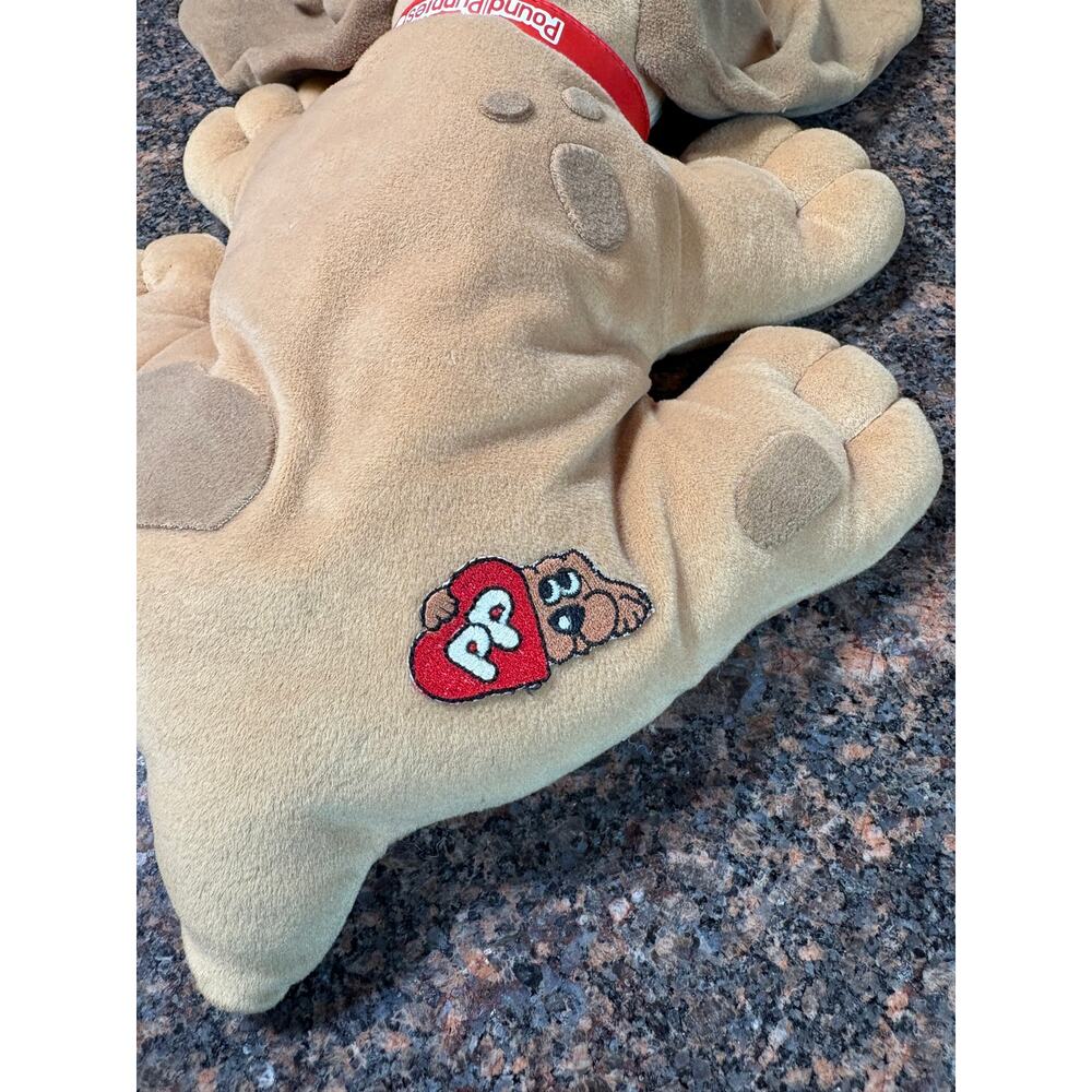 Vintage Pound Puppy 1997 Galoob Tan with Brown Spots and Red Collar - Picture 7 of 11